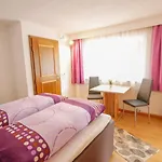 Walzthoeni By Interhome Apartamento Wenns