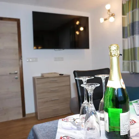 Walzthoeni By Interhome * Wenns