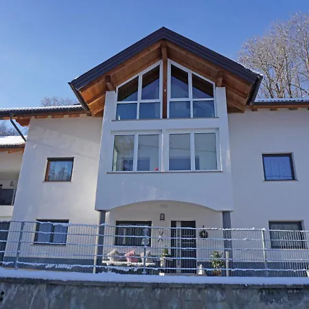 Walzthoeni By Interhome * ヴェンス