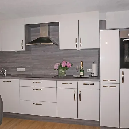 Apartment Walzthoeni By Interhome
